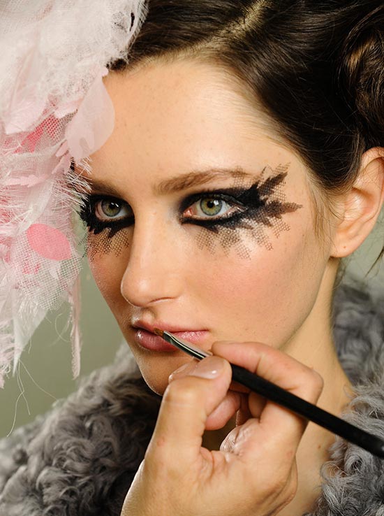 Chanel Spring 2013 Couture Show Make-up